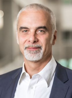 Falk Teuscher